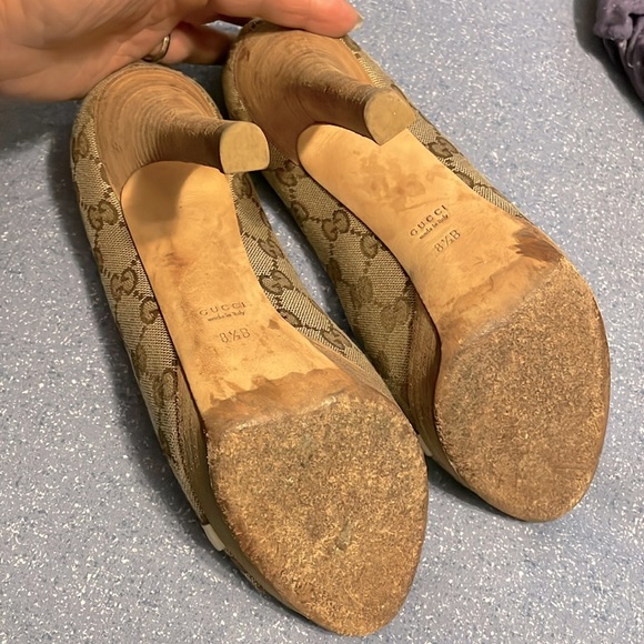 Gucci Beige GG Canvas  Horsebit Peep Toe Pumps - Picture 13 of 15